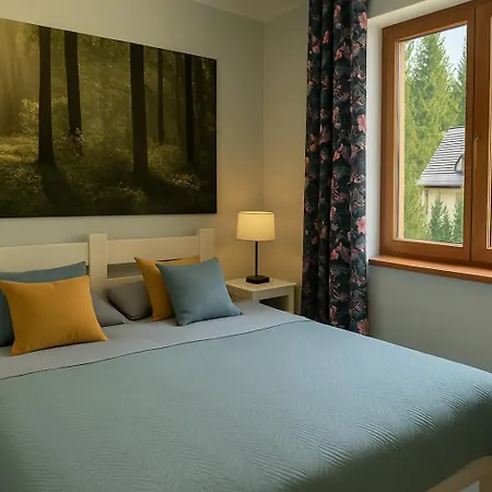 Rum i privatbostad Goscinne Pod Lasem *